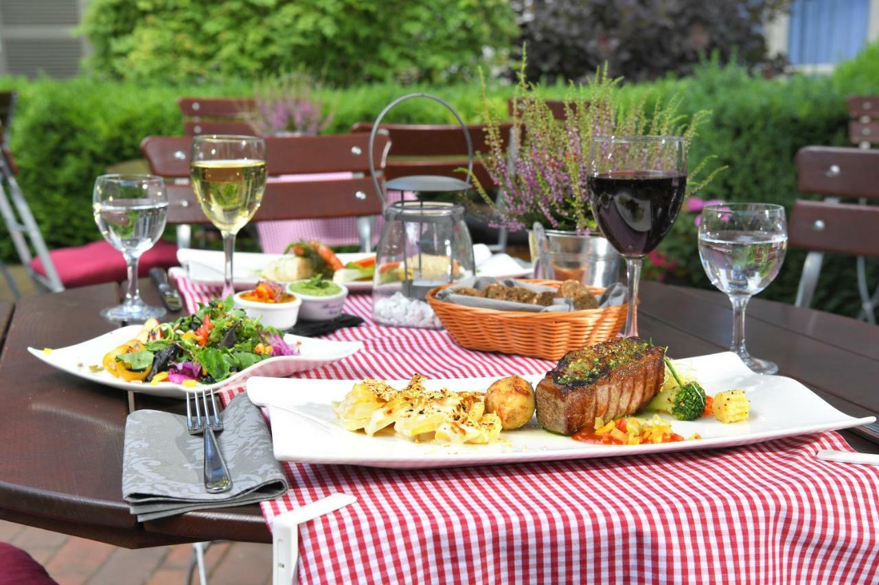 Landhotel Schnuck Schneverdingen Dış mekan fotoğraf